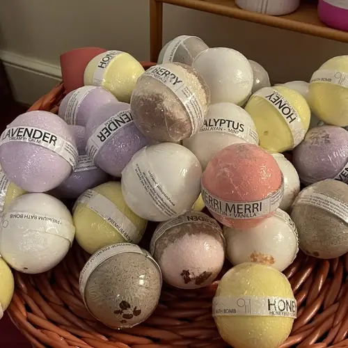 marry christmas watermelon vanilla large bath bomb 8oz marry christmas watermelon vanilla large bath bomb 8oz